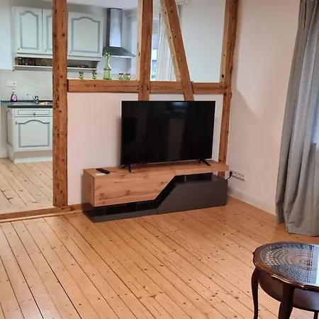 Lindenwohnung An Historischer Muehle